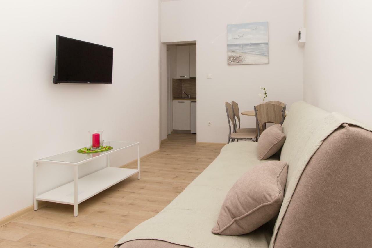 Kike 80 Apartment Split Exterior photo
